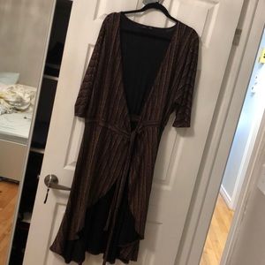 Zara Gorgeous Wrap Dress 🖤